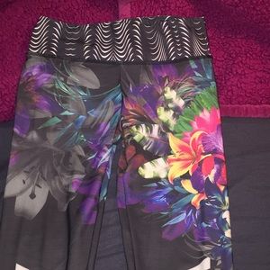 Onzie Leggings